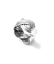 Load image into Gallery viewer, Silver Ring - R345
