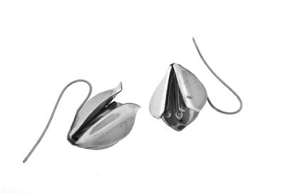 Silver Drop Earrings - A427. 