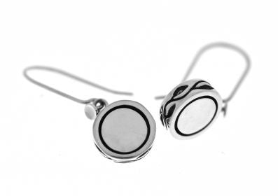 Silver Drop Earrings - A9076. 