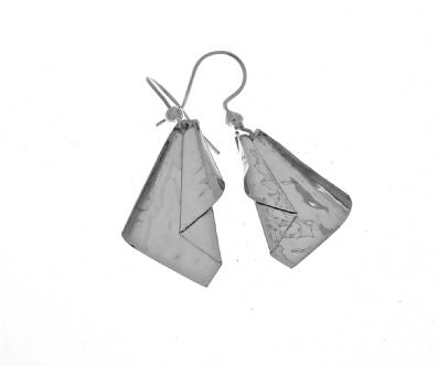 Silver Drop Earrings - A9088. 