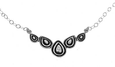 Silver Necklace - C590. 
