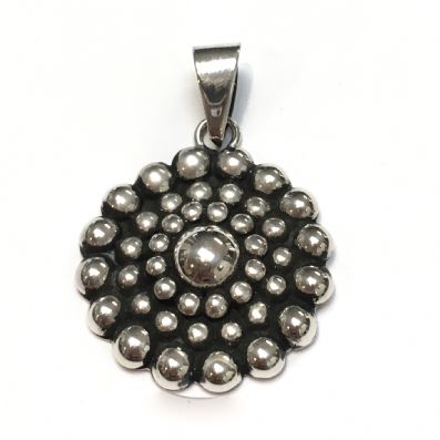 Silver Pendant - D312. 