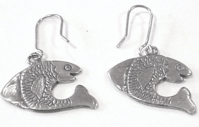 Silver Drop Earrings - Wa383. 